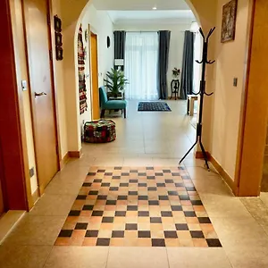 https://lovely-2-bedroom-spacious-palm-apt.dubaihotelsoffers.com